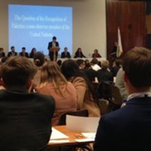 Model UN Discuss the Big Issues