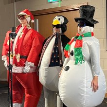Bublé's Baubles Steal The Show