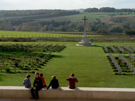 Historians Embark on Battlefields Journey